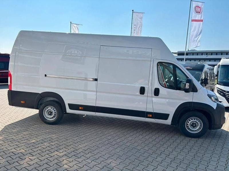 Neu Fiat Ducato 179 PS (131 kW) 2026 Weiß Van
