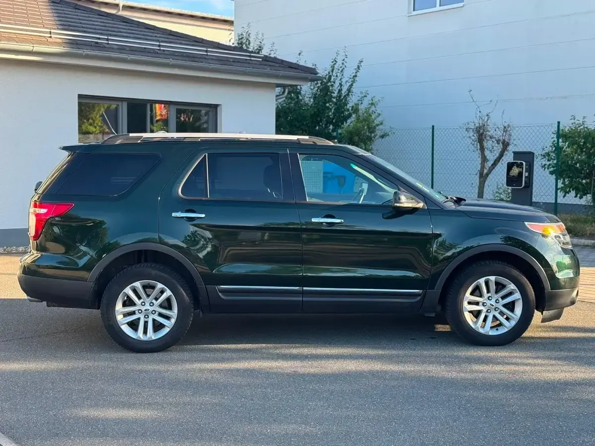 Gebraucht Ford Explorer XLT 294 PS (216 kW) 2013 Grün SUV