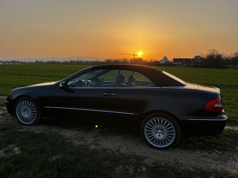 Gebraucht Mercedes CLK320 Elegance 224 PS (164 kW) 2006 Grau Cabrio