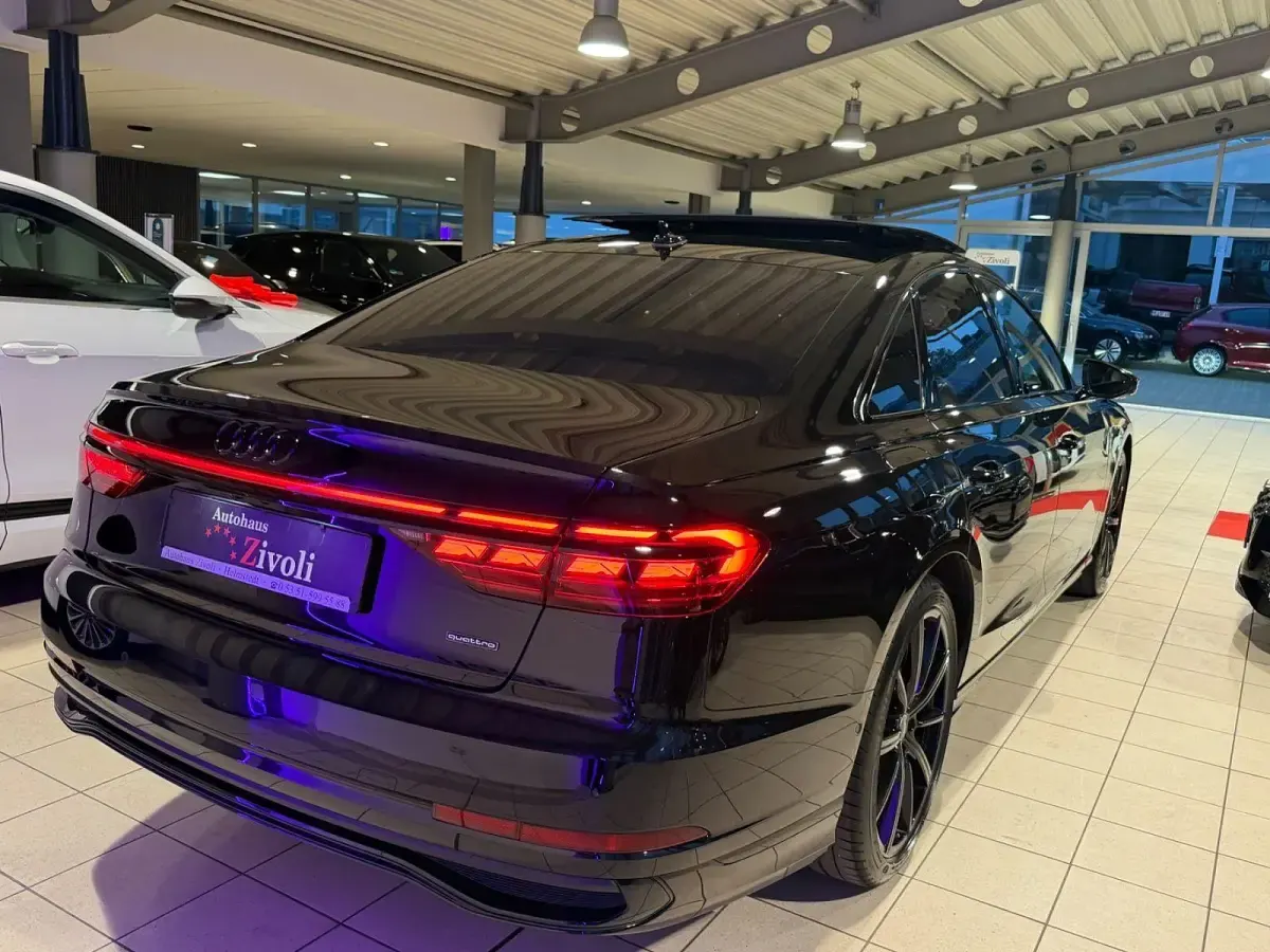 Gebraucht Audi A8 S-Line 286 PS (210 kW) 2024 Schwarz Limousine