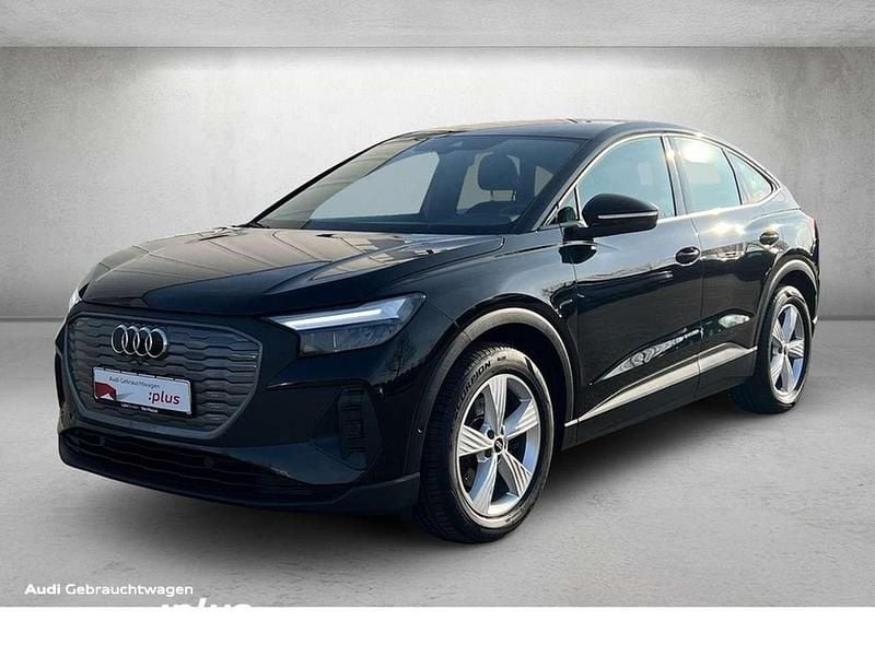 Mythosschwarz metallic Gebraucht 2022 Audi e-tron SUV | 24.480 € (Fairer Preis) - Bild 1/4