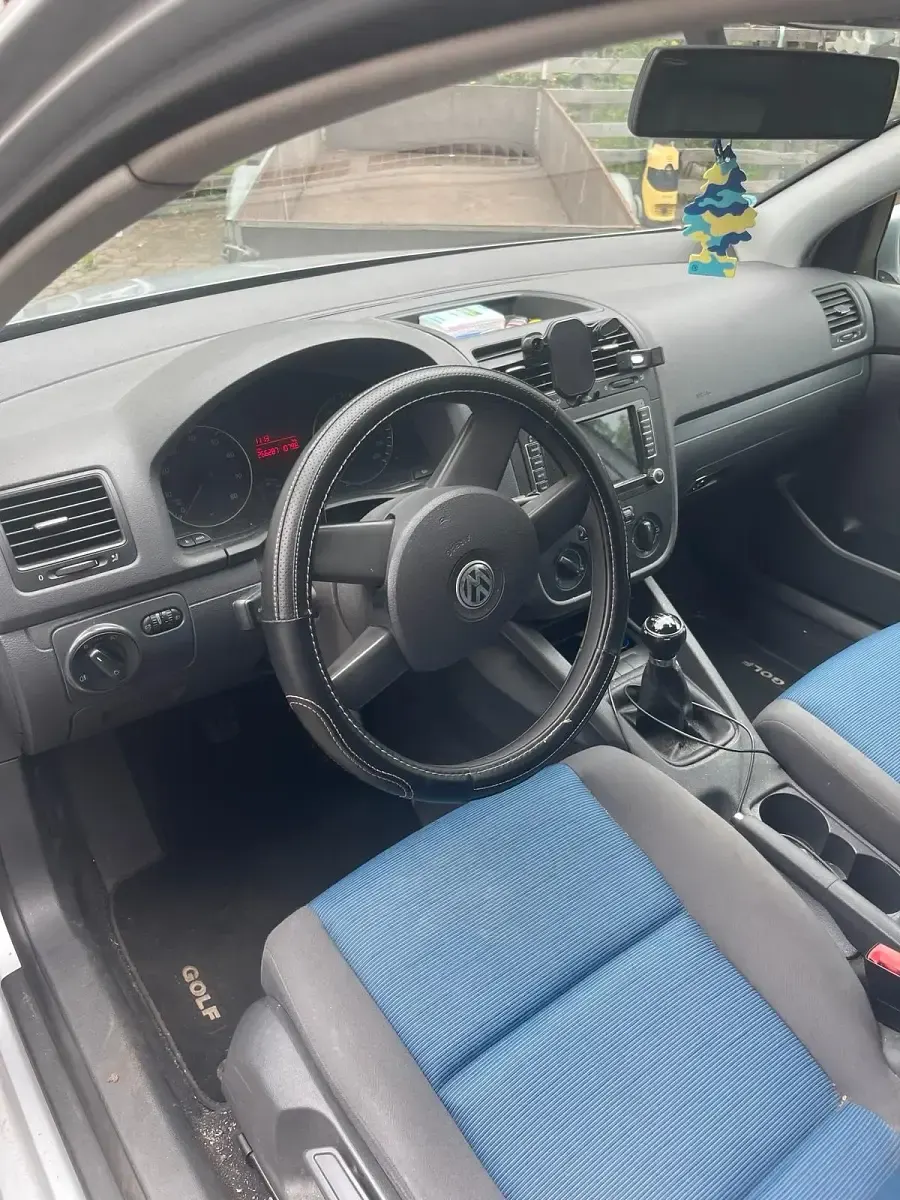 Gebraucht VW Golf IV 75 PS (55 kW) 2005 Silber Limousine