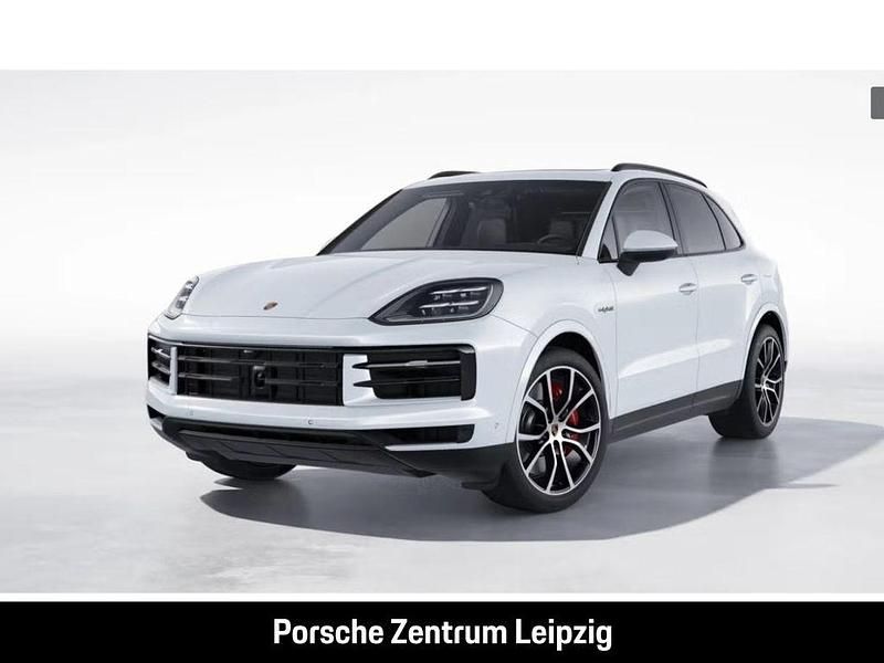 Weiss Gebraucht 2024 Porsche Cayenne S E-Hybrid SUV | 99.800 € (Fairer Preis) - Bild 1/4