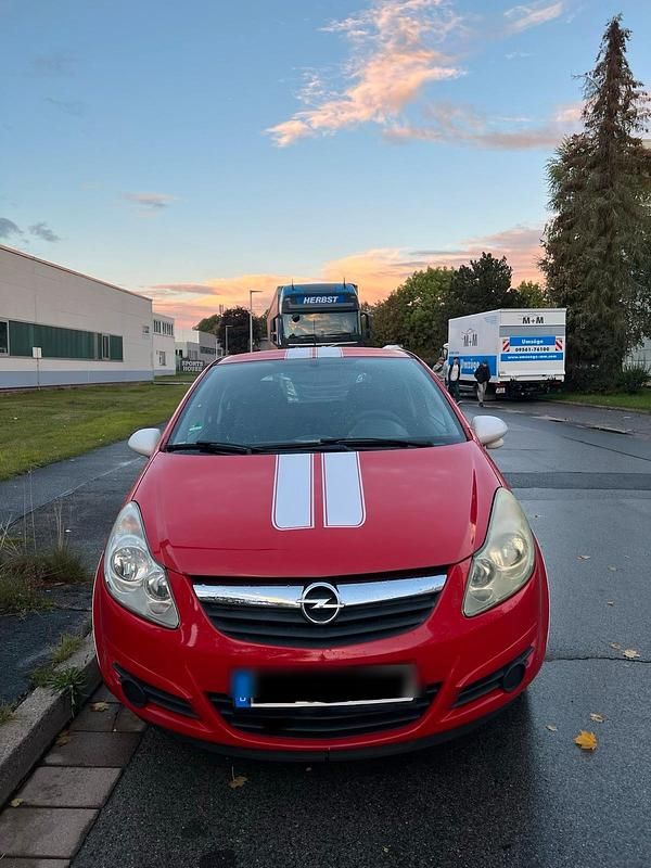Rot Gebraucht 2006 Opel Corsa Coupé | 1.800 € (Etwas zu teuer) - Bild 1/4