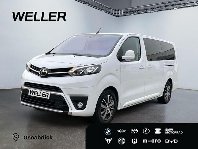 Weiß Gebraucht 2023 Toyota Proace Verso Team Kombi | 39.990 € (Fairer Preis) - Bild 1/3