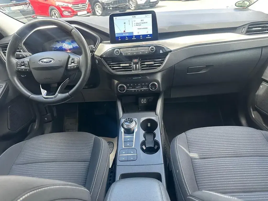 Gebraucht Ford Kuga Titanium 152 PS (111 kW) 2021 Grau SUV
