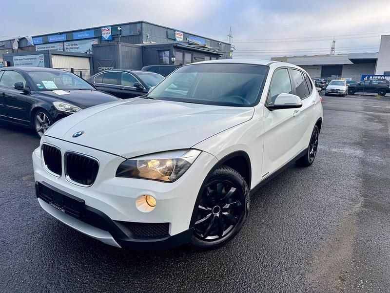 Weiß Gebraucht 2013 BMW X1 SUV | 11.490 € (Fairer Preis) - Bild 1/4
