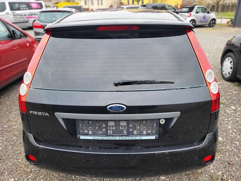 Gebraucht Ford Fiesta 70 PS (51 kW) 2007 Blau Kleinwagen