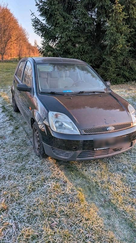 Gebraucht Ford Fiesta 69 PS (50 kW) 2002 Schwarz Kleinwagen