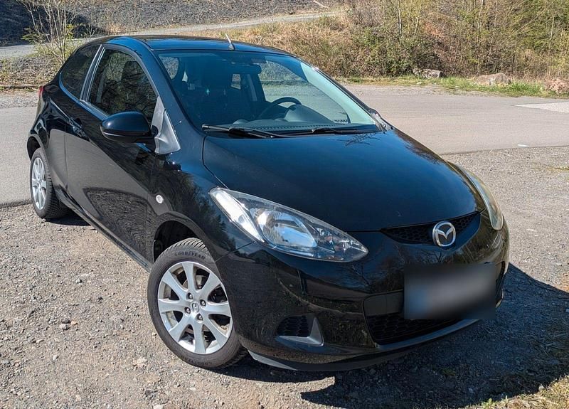 Usata Mazda 2 86 CV (63 kW) 2010 Nero Utilitaria