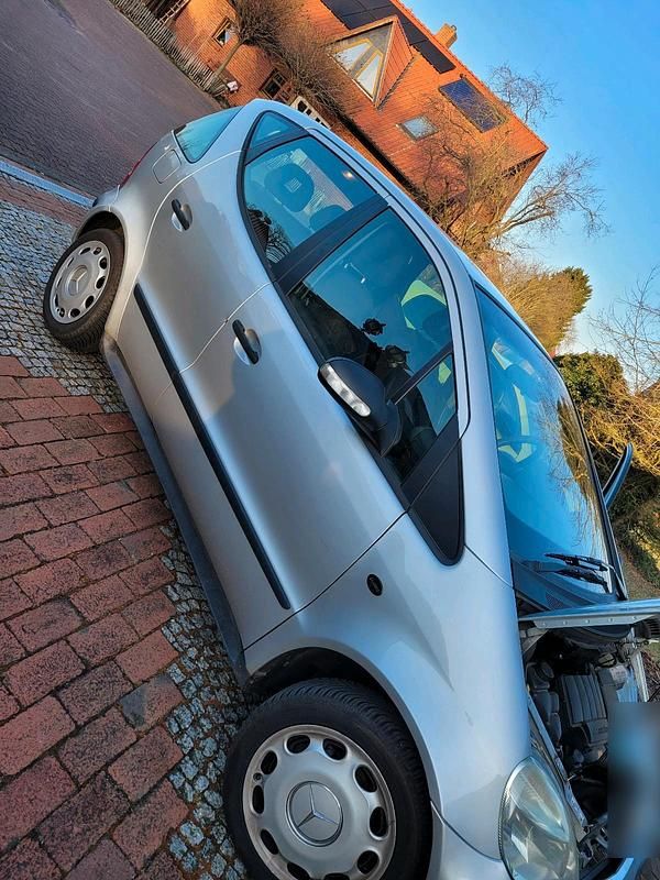 Gebraucht Mercedes A160 102 PS (75 kW) 2004 Silber Kleinwagen