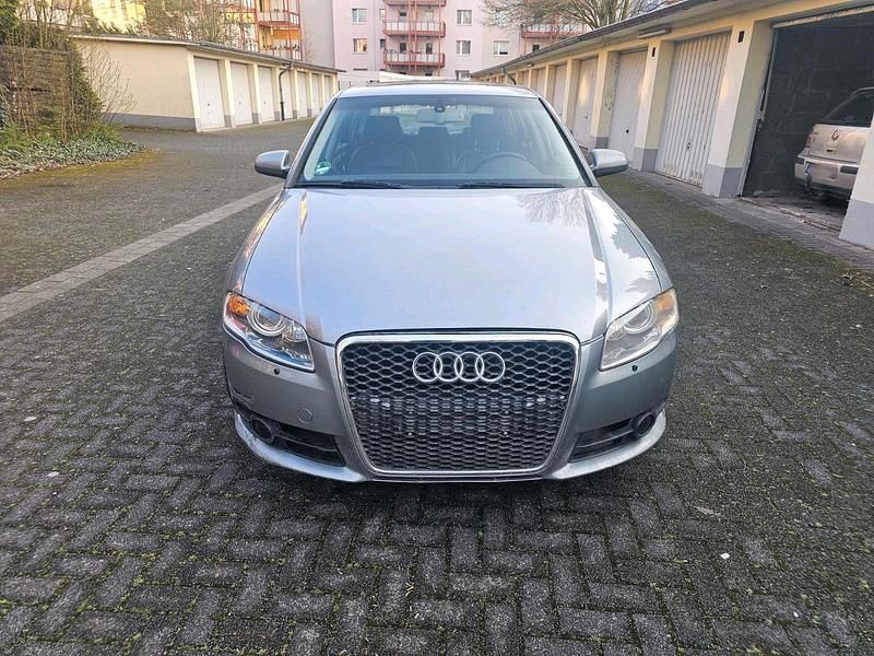 Gebraucht Audi A4 2007 Grau Limousine