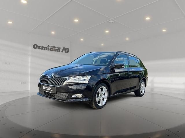 Gebraucht Skoda Fabia Active 60 PS (44 kW) 2022 Blackmagic perleffekt Kleinwagen