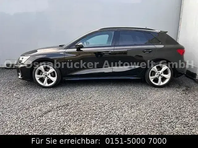 Używany Audi A3 S-Line 150 KM (110 kW) 2024 Czarny Sedan/Limuzyna