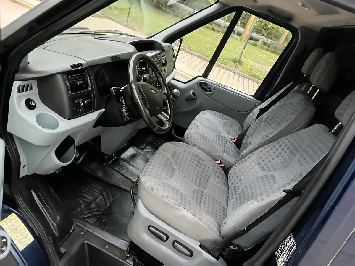 Używany Ford Transit 115 KM (84 kW) 2012 Niebieski Minivan