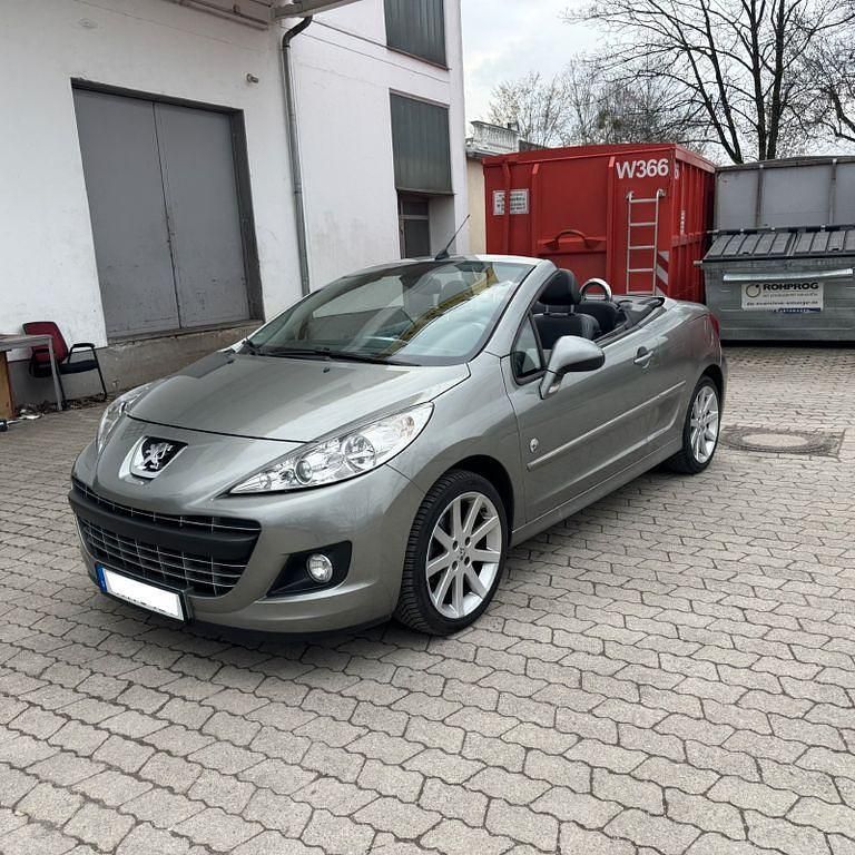 Gebraucht Peugeot 207 CC Roland Garros 120 PS (88 kW) 2009 Grau Cabrio