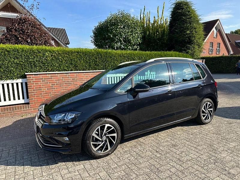 Schwarz Gebraucht 2018 VW Golf Sportsvan Join Van / Kleinbus | 17.600 € (Guter Preis) - Bild 1/4