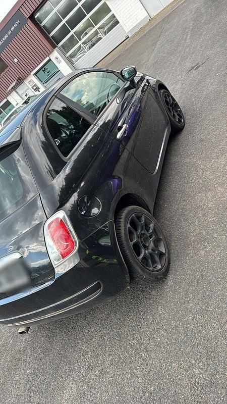Gebraucht Fiat 500 70 PS (51 kW) 2012 Schwarz Kleinwagen