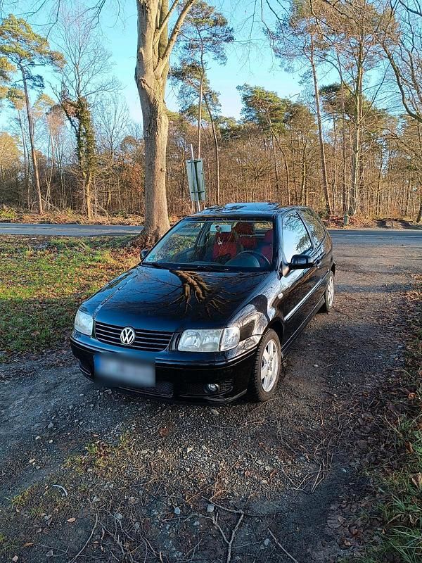 Schwarz Gebraucht 2000 VW Polo Kleinwagen | 500 € (Superpreis) - Bild 1/4