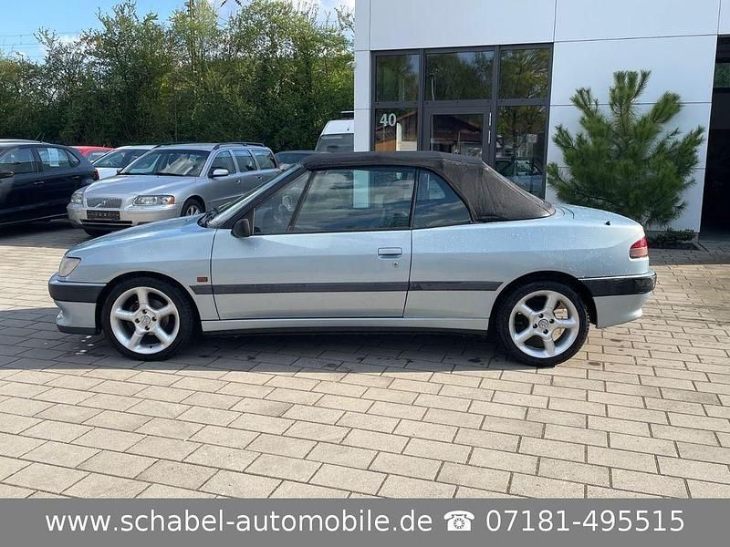 Gebraucht Peugeot 306 Cabriolet 101 PS (74 kW) 1995 Silber Cabrio