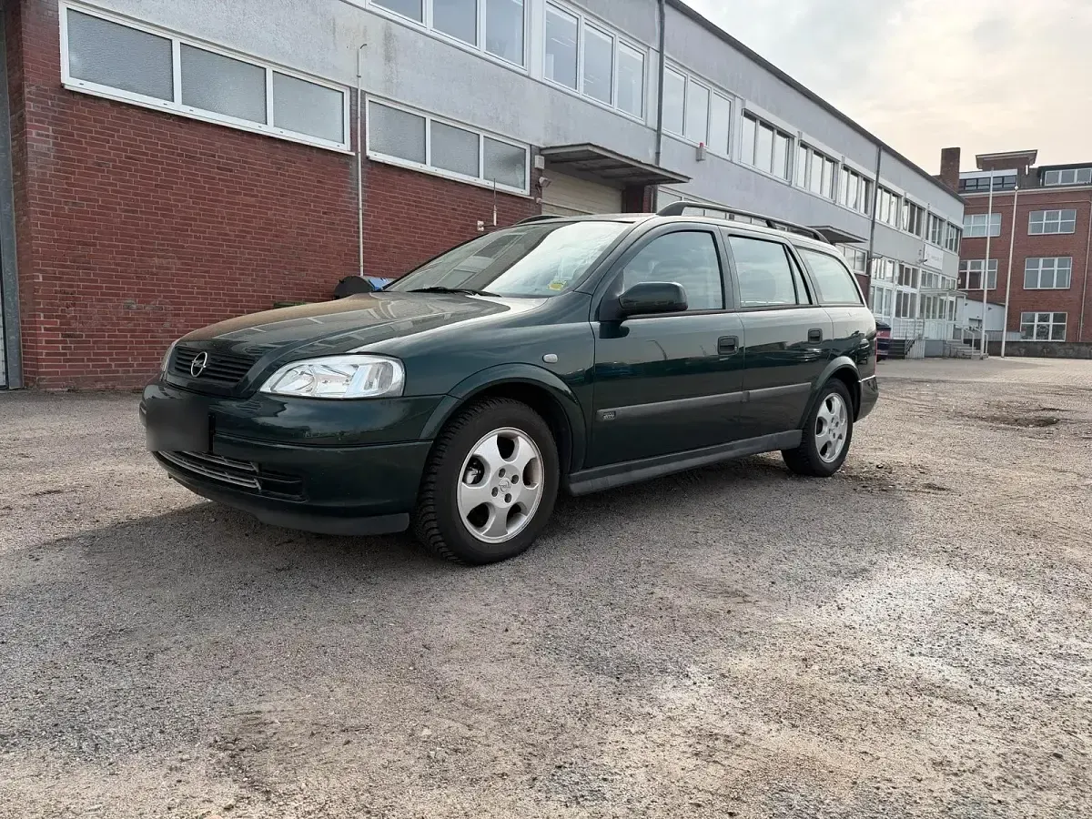 Gebraucht Opel Astra 75 PS (55 kW) 2000 Grün Kombi
