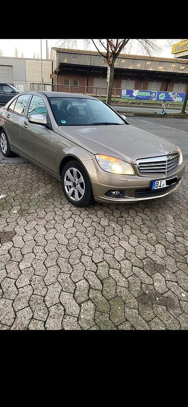 Gold Gebraucht 2008 Mercedes C220 Limousine | 4.500 € (Superpreis) - Bild 1/4