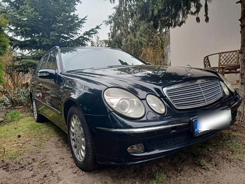 Gebraucht Mercedes E220 Elegance 150 PS (110 kW) 2005 Schwarz Kombi