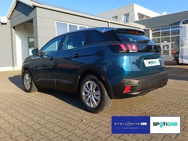 Gebraucht Peugeot 3008 Active 131 PS (96 kW) 2023 Blau SUV