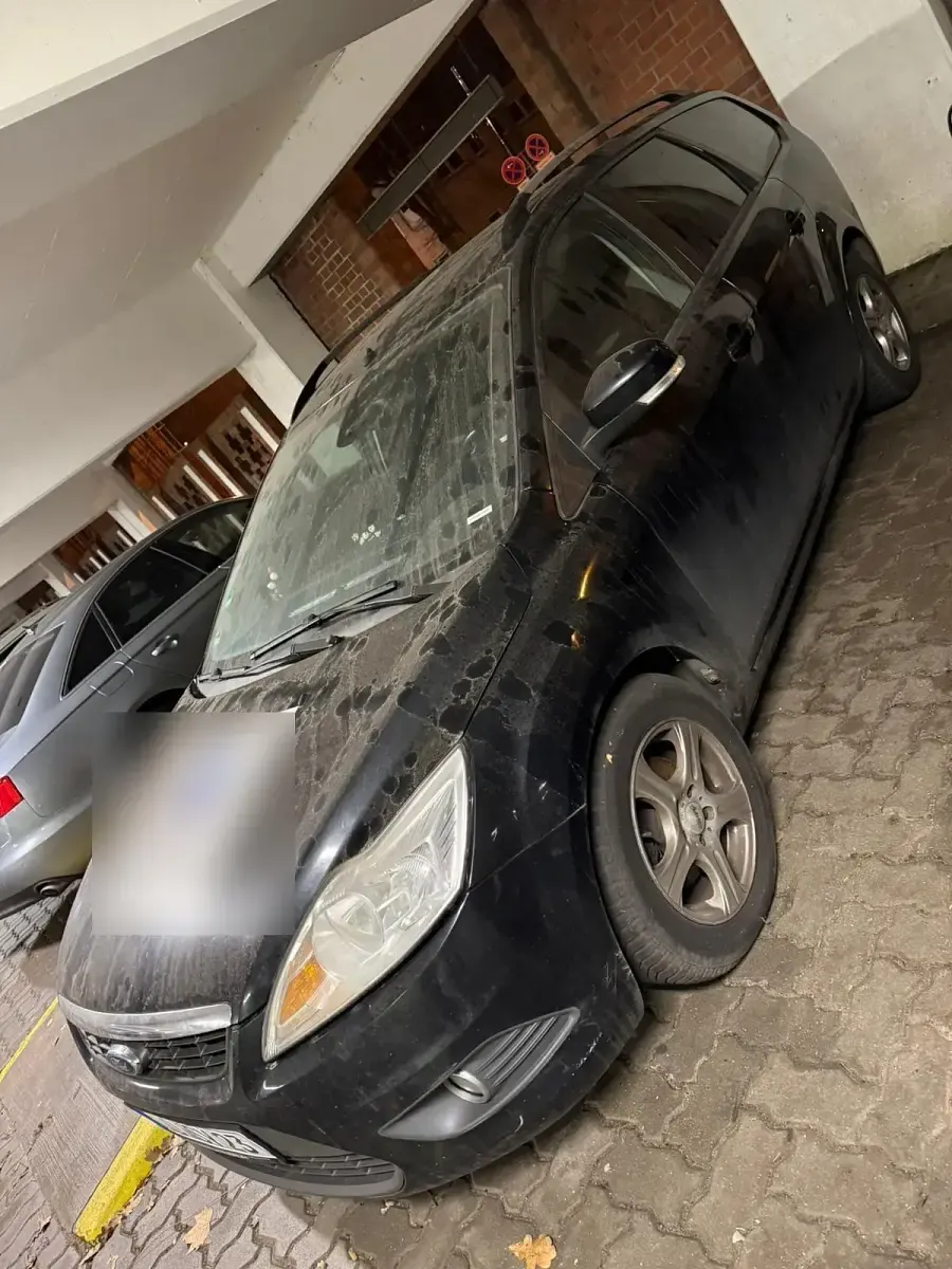 Gebraucht Ford Focus 116 PS (85 kW) 2010 Schwarz Kombi