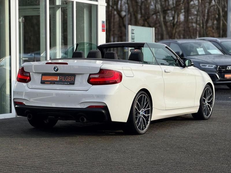 Gebraucht BMW M235 M Sport 326 PS (239 kW) 2015 Weiß Cabrio