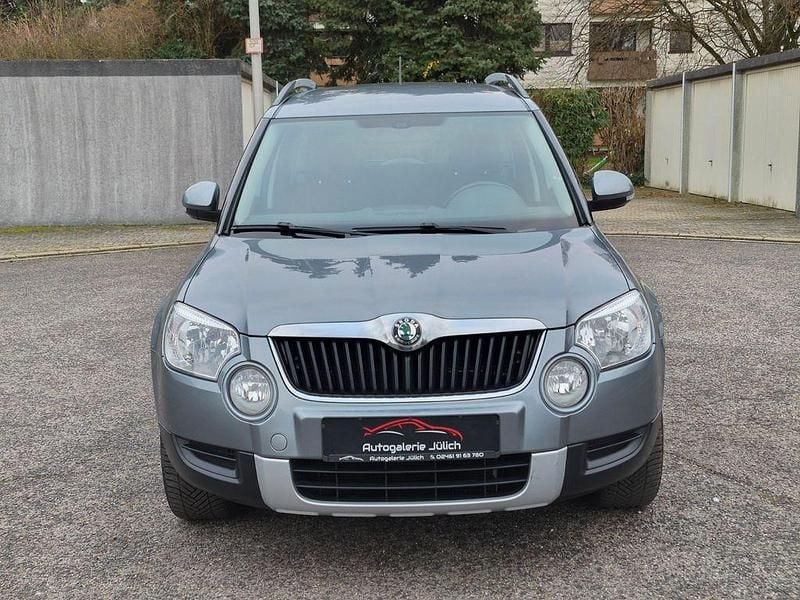 Gebraucht Skoda Yeti Plus Edition 105 PS (77 kW) 2011 Grau SUV