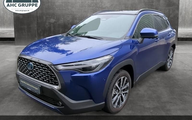 Blau Gebraucht 2023 Toyota Corolla Cross Lounge SUV | 36.990 € (Fairer Preis) - Bild 1/4
