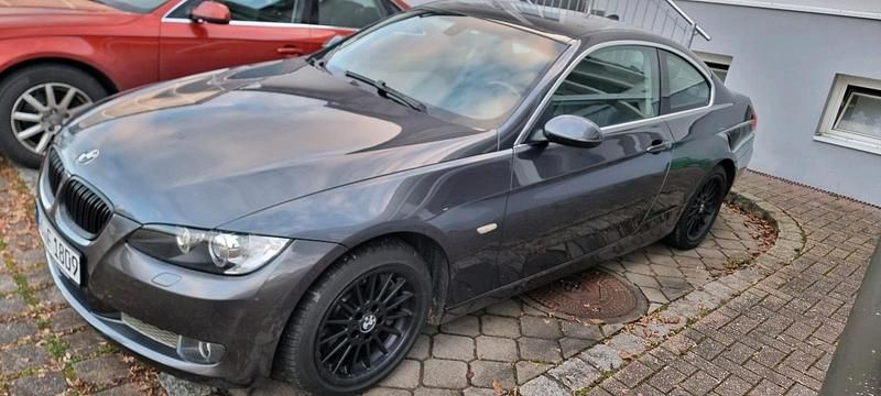 Gebraucht BMW 335 306 PS (225 kW) 2008 Grau Coupé