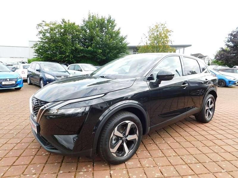 Pearlblack schwarz metallic Neu 2024 Nissan Qashqai 360º SUV | 29.890 € (Fairer Preis) - Bild 1/4