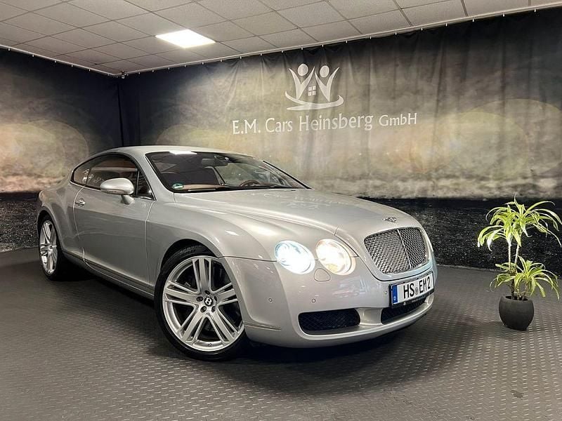 Silber Gebraucht 2004 Bentley Continental GT Coupé | 27.900 € (Teuer) - Bild 1/4