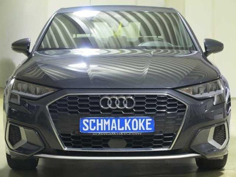 Manhattan gray (metallic) Gebraucht 2022 Audi A3 Business Limousine | 20.500 € (Guter Preis) - Bild 1/4