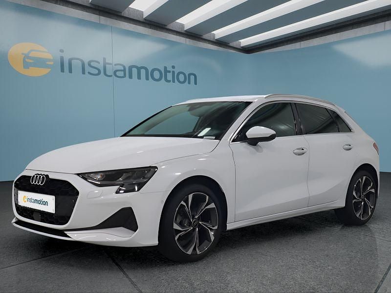 Weiß Gebraucht 2025 Audi A3 Limousine | 33.499 € (Guter Preis) - Bild 1/4