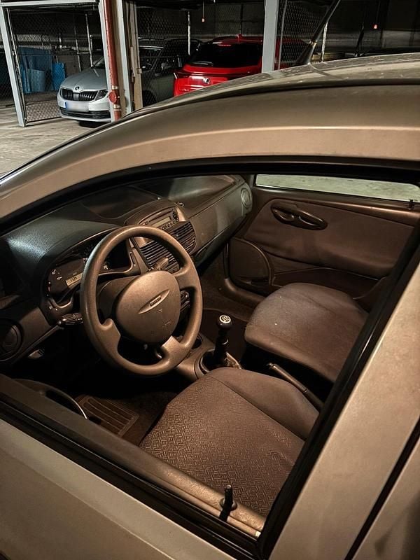 Gebraucht Fiat Punto 60 PS (44 kW) 2000 Grau Kleinwagen