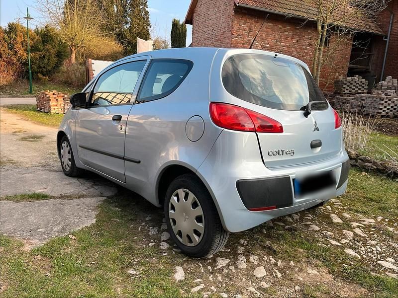 Gebraucht Mitsubishi Colt Top 75 PS (55 kW) 2006 Silber Kleinwagen