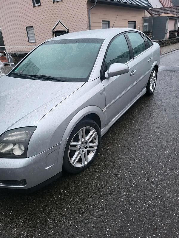 Gebraucht Opel Vectra 147 PS (108 kW) 2004 Silber Limousine