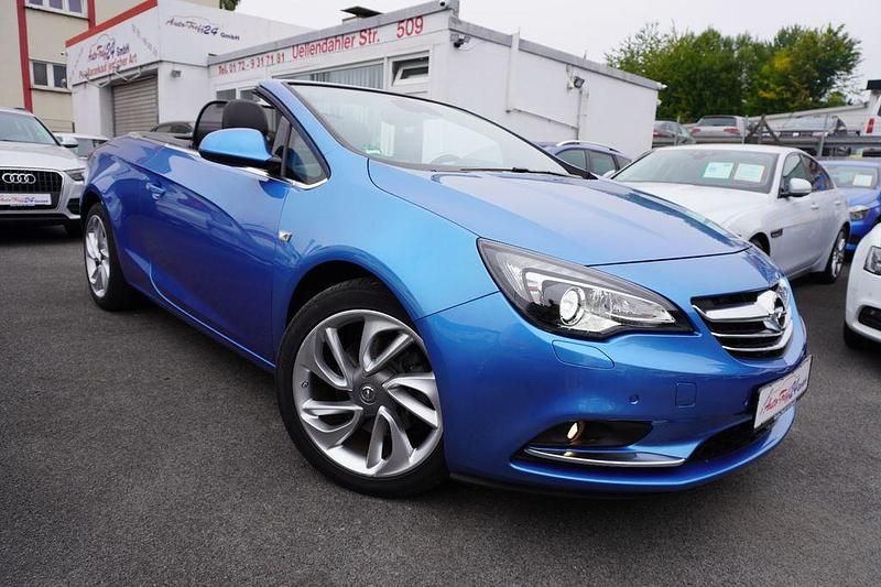Blau Gebraucht 2016 Opel Cascada Innovation Cabrio | 14.990 € (Fairer Preis) - Bild 1/4