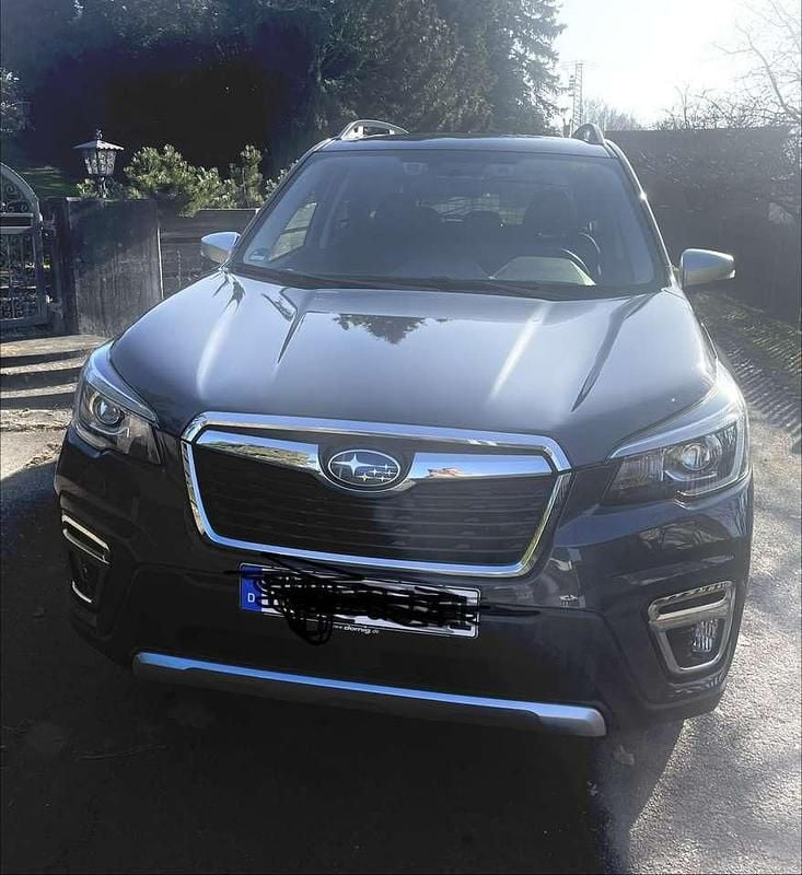Gebraucht Subaru Forester Platinum 150 PS (110 kW) 2020 Grau SUV