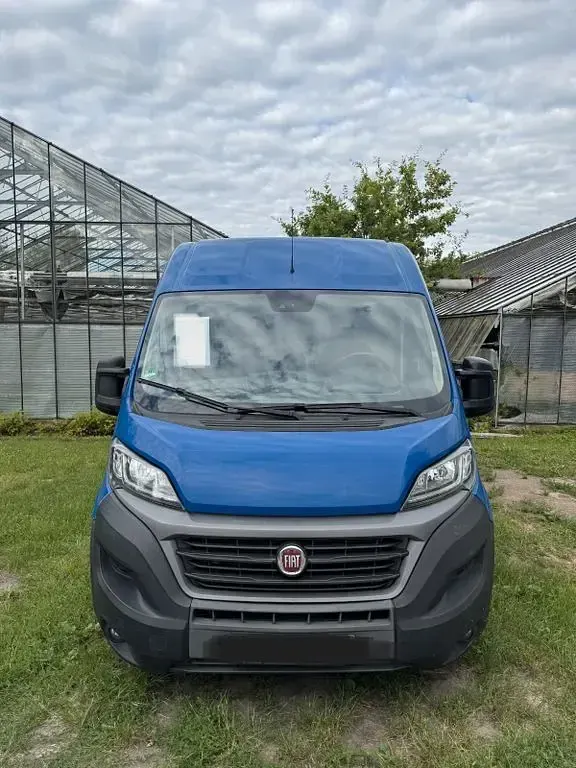 Gebraucht Fiat Ducato 140 PS (102 kW) 2019 Blau Van