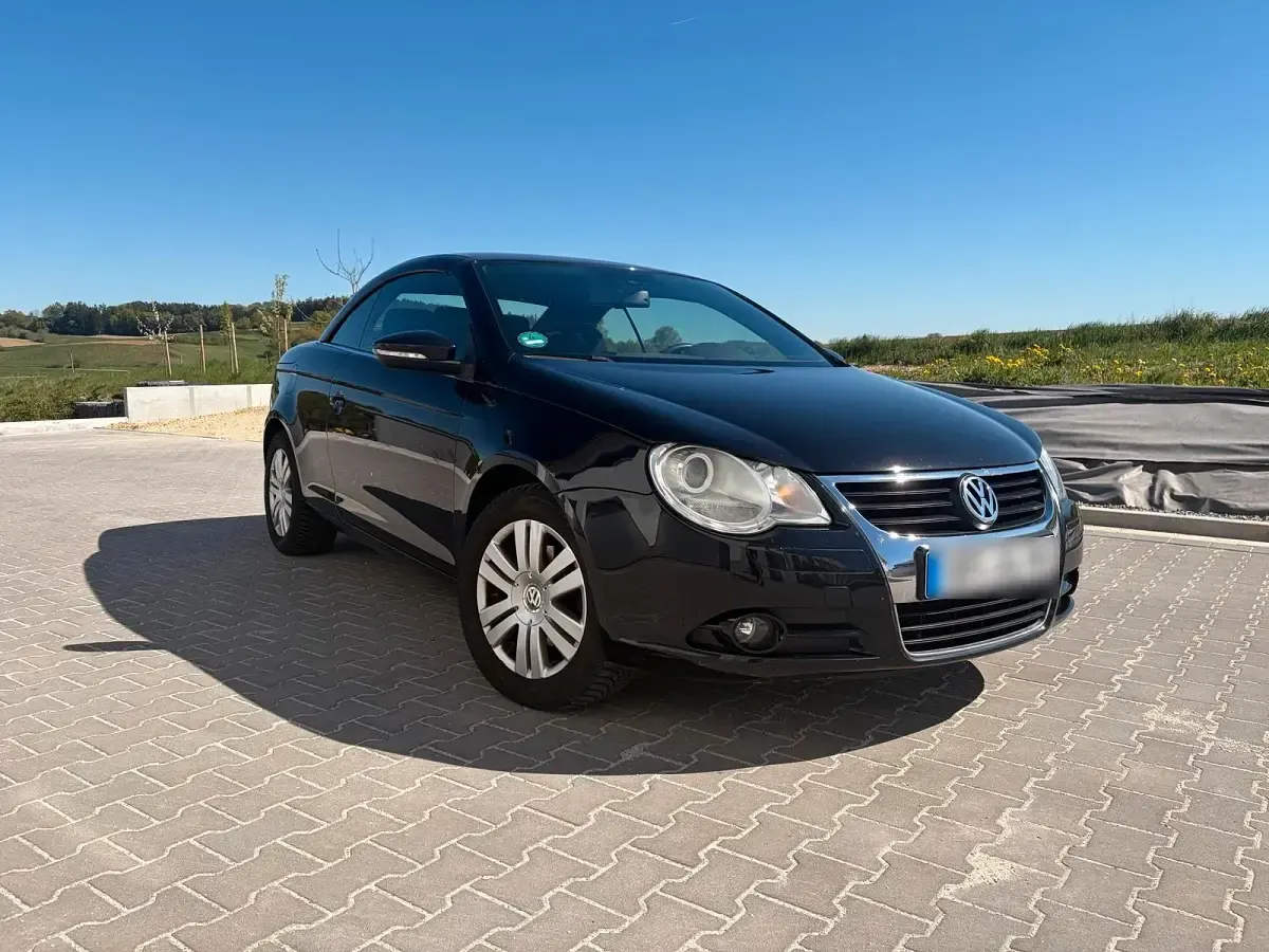Second-hand VW Eos 122 CP (89 kW) 2010 Negru Cabrio