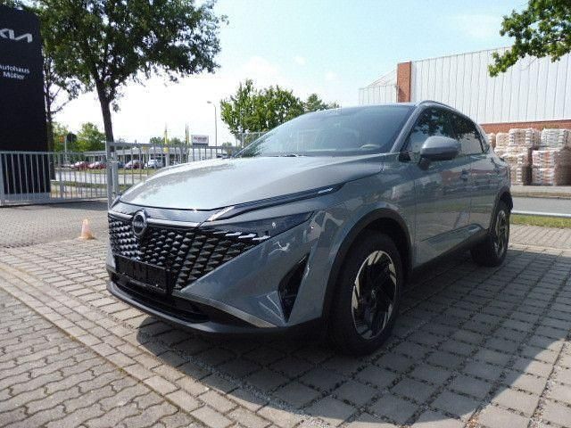 Grau Gebraucht 2024 Nissan Qashqai N-Connecta SUV | 34.590 € (Teuer) - Bild 1/4