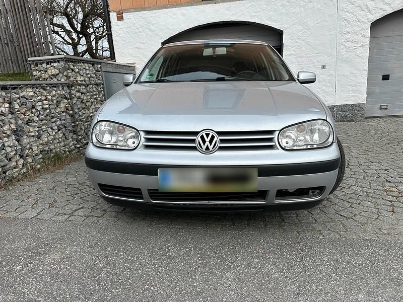 Gebraucht VW Golf IV Edition 105 PS (77 kW) 2001 Silber Limousine