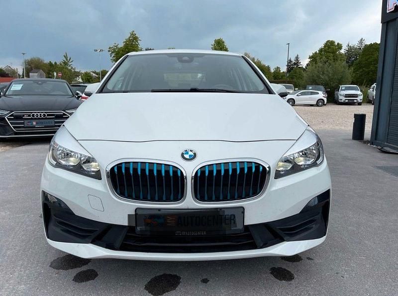 Gebraucht BMW 225 Active Tourer iPerformance 224 PS (164 kW) 2018 Weiß Van / Kleinbus