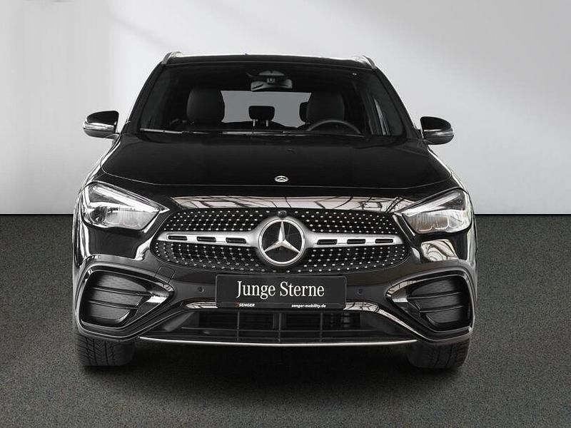 Gebraucht Mercedes GLA200 AMG 163 PS (119 kW) 2024 Schwarz SUV