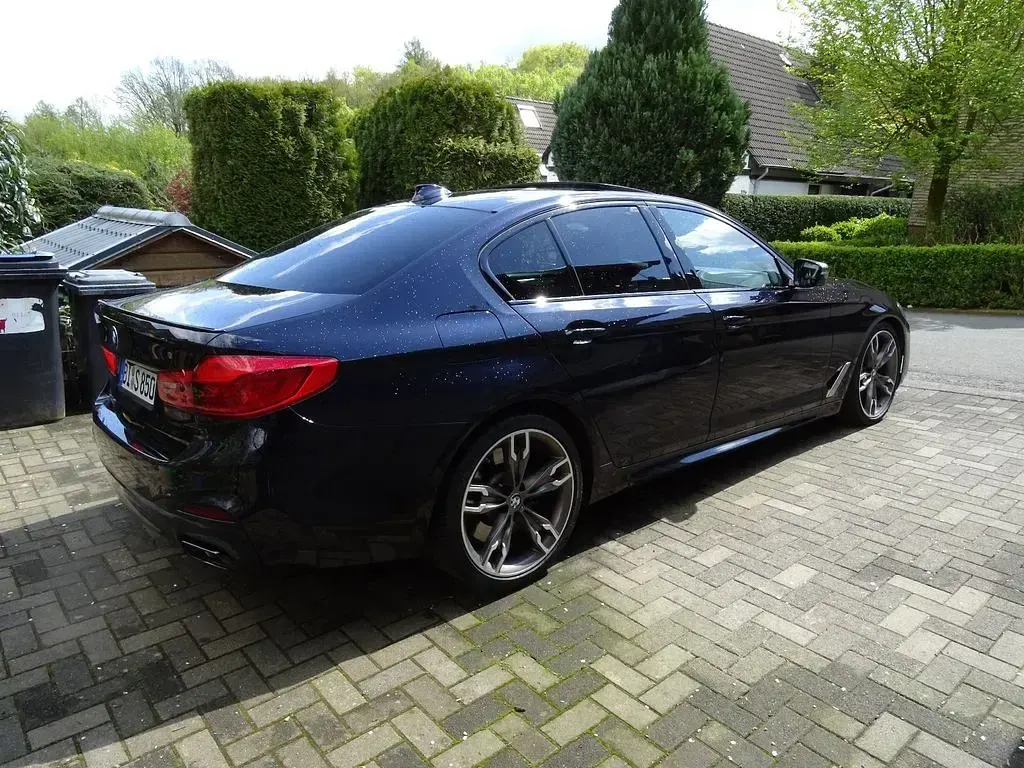 Gebraucht BMW M550 Performance 530 PS (389 kW) 2020 Schwarz Limousine