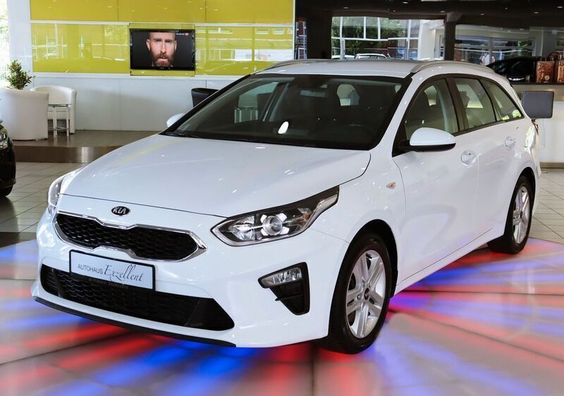 Weiß Gebraucht 2020 Kia Ceed Sportswagon Edition 7 Kombi | 13.950 € (Fairer Preis) - Bild 1/4